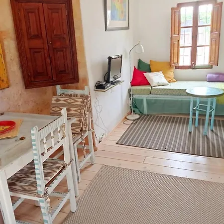 Arthouse Mit Haus Galeria 110qm Und Appartementhaus Mit Patio 30qm *
