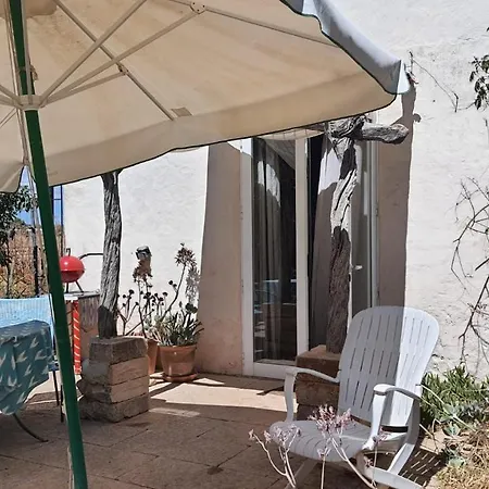 Arthouse Mit Haus Galeria 110qm Und Appartementhaus Mit Patio 30qm *